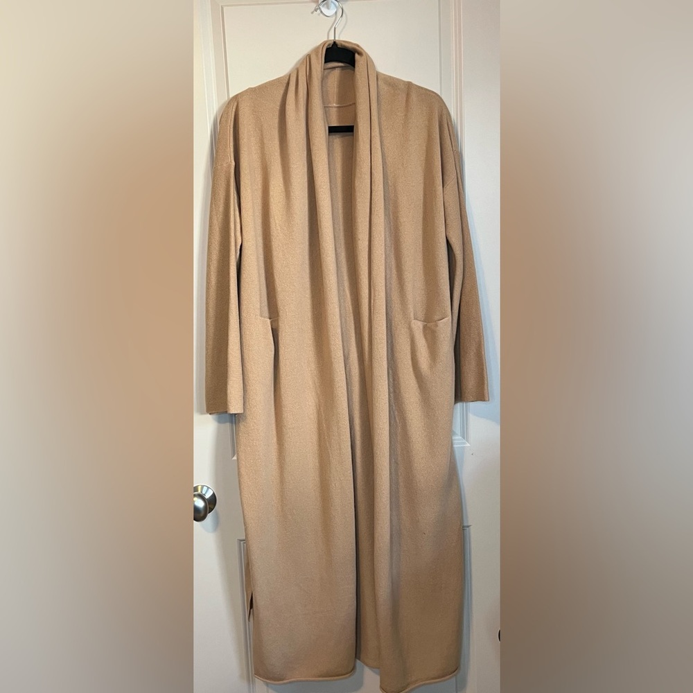 Elegant Tan Women's Cardigan